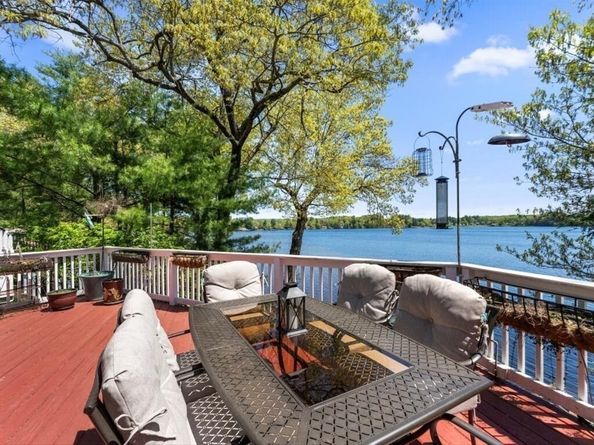 91 Lake Shore Drive, West Brookfield MA 01585