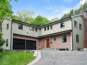43 Prentiss Lane