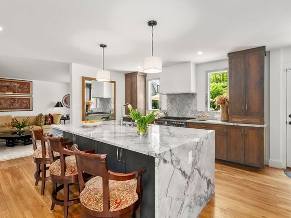 43 Prentiss Lane, Belmont MA 02478