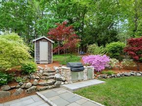 43 Prentiss Lane, Belmont MA 02478