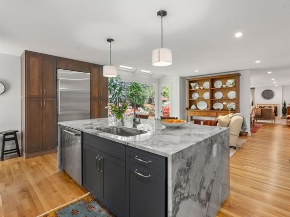 43 Prentiss Lane, Belmont MA 02478