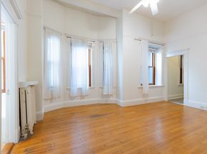 8 Garrison St 110, Boston MA 02116