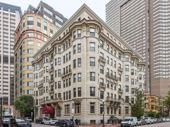 8 Garrison St 110, Boston MA 02116