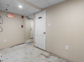 6 Windsor St, Andover MA 01810