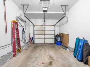 18 Hitching Post Ln 18, Northborough MA 01532