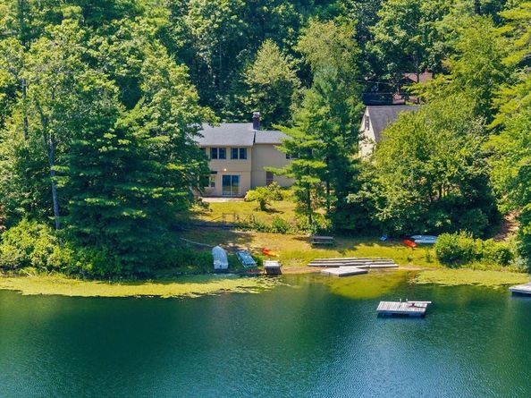 1 Baileys Way, Lakeville MA 02347
