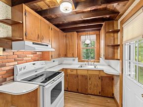 1 Baileys Way, Lakeville MA 02347