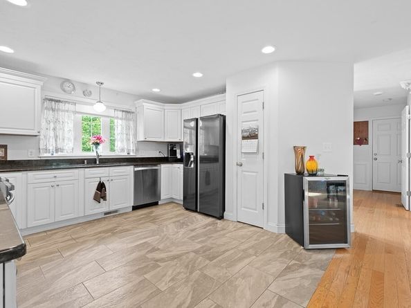 2 Maria Lane 2, Worcester MA 01606