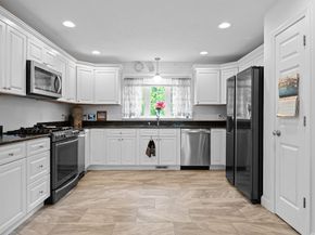 2 Maria Lane 2, Worcester MA 01606