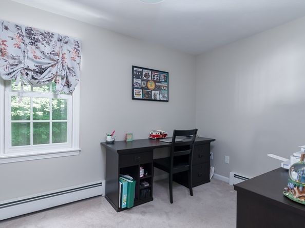 2 Simon Davis Dr, Rutland MA 01543
