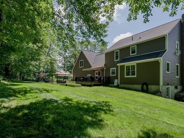 2 Simon Davis Dr, Rutland MA 01543