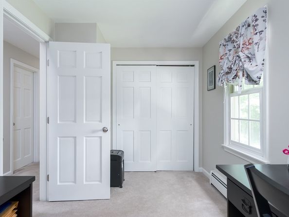 2 Simon Davis Dr, Rutland MA 01543