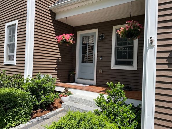 2 Simon Davis Dr, Rutland MA 01543