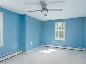 2 Simon Davis Dr, Rutland MA 01543