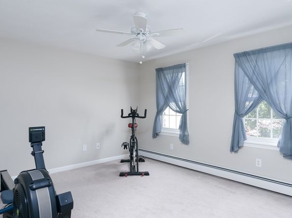 2 Simon Davis Dr, Rutland MA 01543