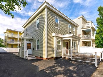 22-24 Romsey St