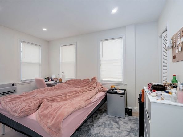 22-24 Romsey St, Boston MA 02125