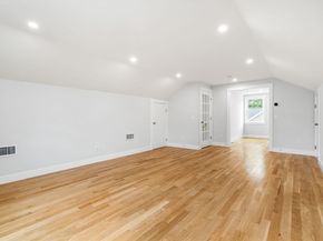 10 Whittier Rd, Natick MA 01760