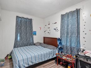 376 Elm St, Fitchburg MA 01420