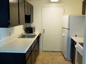 1 Post Oak Lane 21, Natick MA 01760