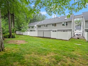 49 Meadow Pond Dr I, Leominster MA 01453