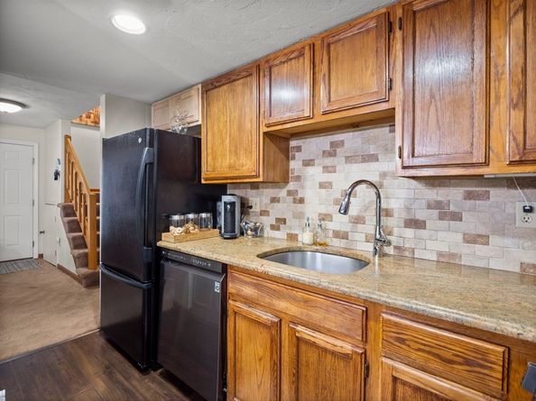 49 Meadow Pond Dr I, Leominster MA 01453