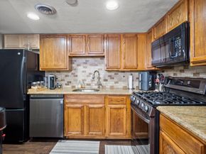 49 Meadow Pond Dr I, Leominster MA 01453
