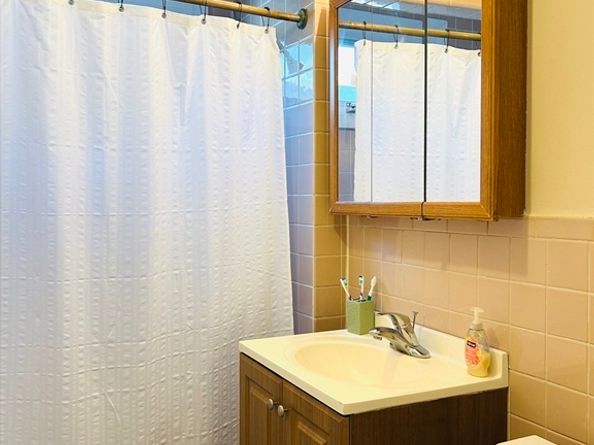 27-29 Edenfield Ave, Watertown MA 02472