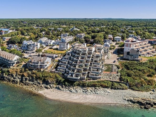 25 Oceanside Drive 25, Hull MA 02045