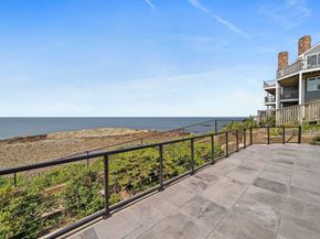 25 Oceanside Drive 25, Hull MA 02045