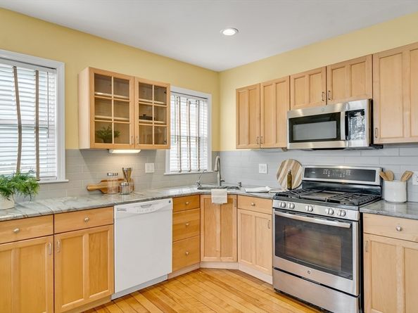 12 Highland Ave A, Arlington MA 02476