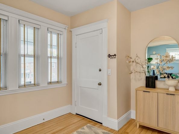 12 Highland Ave A, Arlington MA 02476