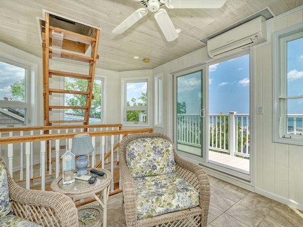32 Hale Avenue, Winthrop MA 02152