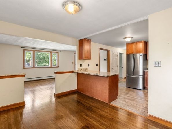 100 Shirley Road, Waltham MA 02452