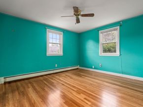 100 Shirley Road, Waltham MA 02452