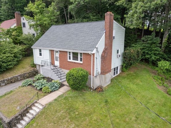100 Shirley Road, Waltham MA 02452