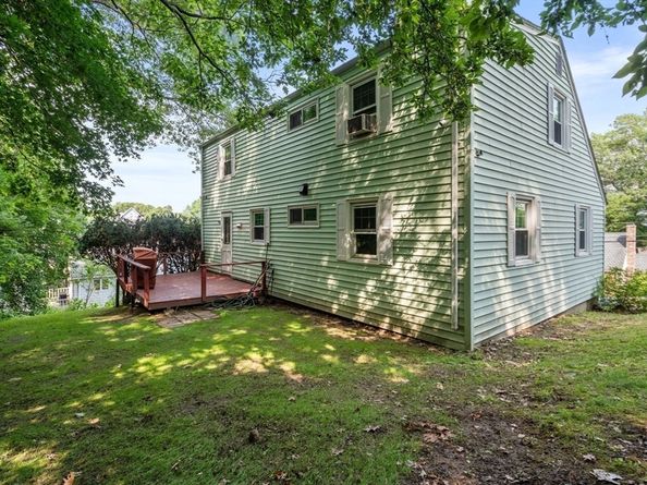 100 Shirley Road, Waltham MA 02452