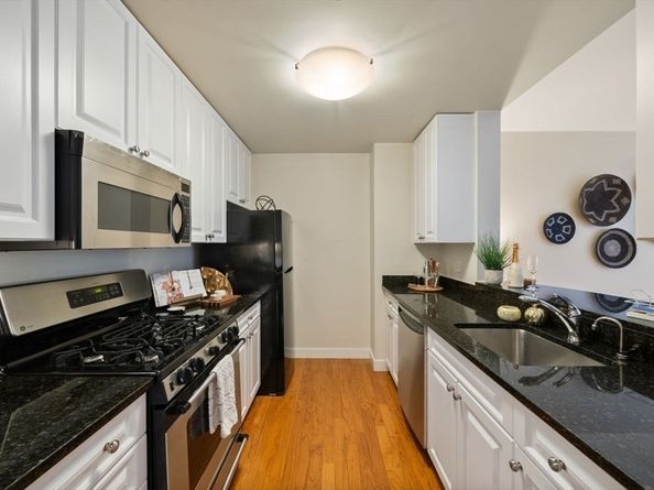 519 Harrison Ave D421, Boston MA 02118