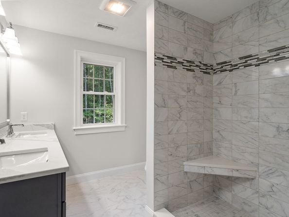 376 Elmwood Avenue, Holden MA 01520