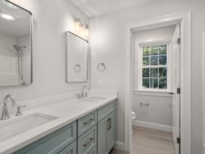 376 Elmwood Avenue, Holden MA 01520