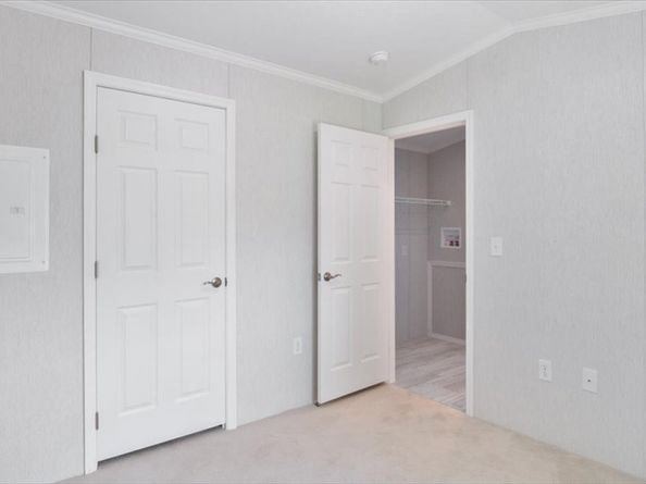 1237 Central Street, Leominster MA 01420