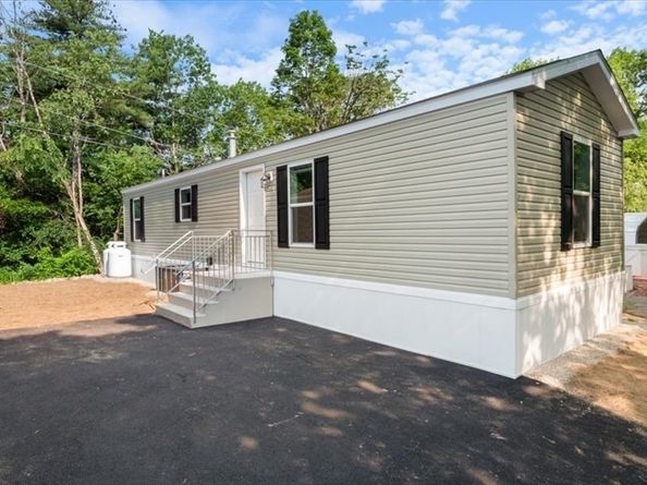 1237 Central Street, Leominster MA 01420