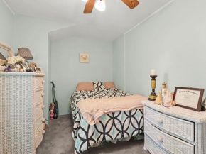 8 Woodland Cir, Wareham MA 02571