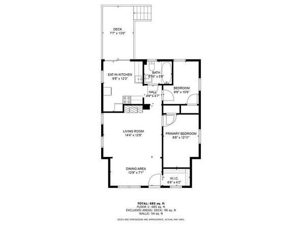 8 Woodland Cir, Wareham MA 02571