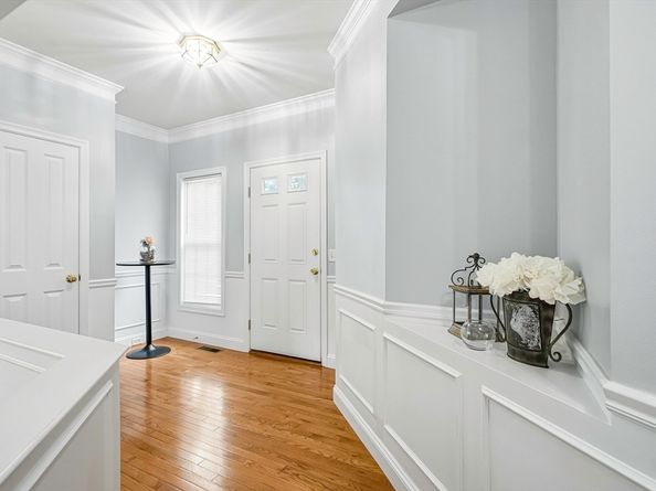 46 Tulip Cir. 46, Grafton MA 01560