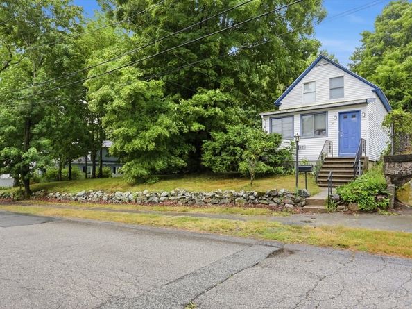 47 Belcher St, Randolph MA 02368