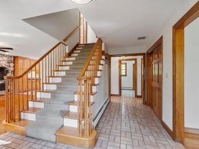 4 Battcock Road, Billerica MA 01821