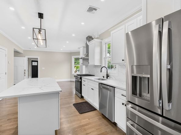 152 Washington St 2, Boston MA 02135