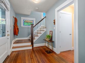 16 Circular Ave, Natick MA 01760