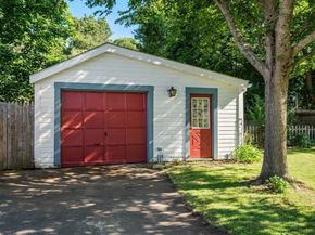 16 Circular Ave, Natick MA 01760